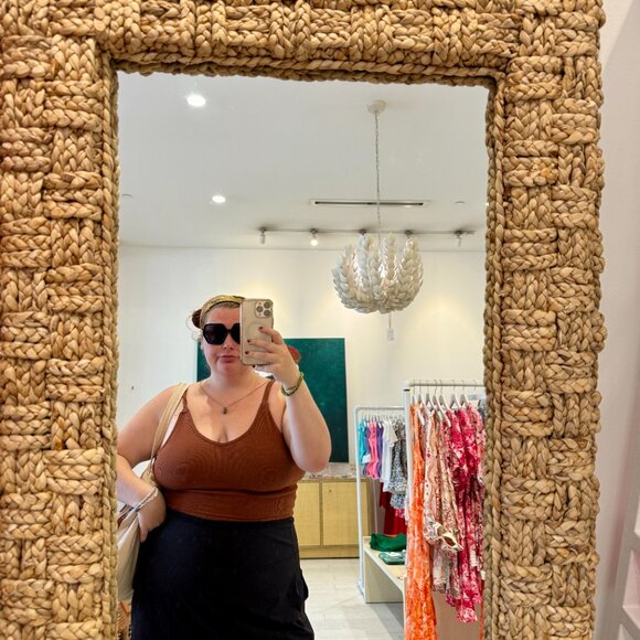 Meet your Posher, Emie - Picture 6 of 10